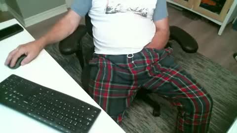 Snapshot of gumpman0553 chatting on November 2025 03:52:02 AM gumpman0553 online show from November 2025 03:52:02 AM