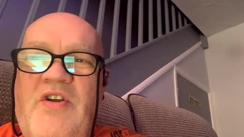 gusher25 online show from December 2024 06:42:02 PM