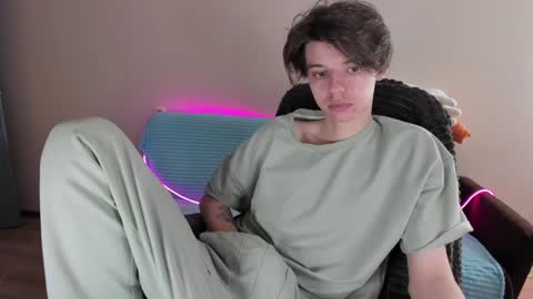 guy_liam1 online show from January 2025 08:21:01 AM