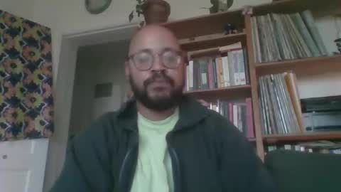 Snapshot of guy_wood15 chatting on October 2025 09:11:04 AM guy_wood15 online show from October 2025 09:11:04 AM