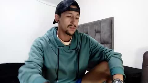 karim online show from February 2025 07:43:01 AM