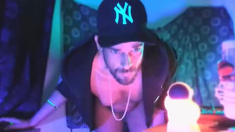 Snapshot of guyst049 chatting on February 2026 11:58:02 PM guyst049 online show from February 2026 11:58:02 PM