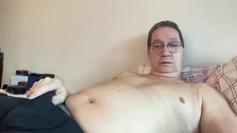 Snapshot of gwashere4u chatting on March 2025 03:18:02 PM gwashere4u online show from March 2025 03:18:02 PM