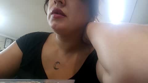 gwendolynfoster online show from October 2025 09:51:01 AM