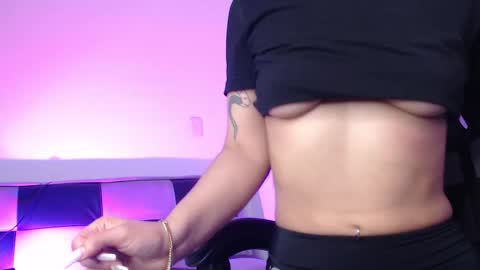 Snapshot of gwenhazel chatting on November 2025 11:22:02 AM gwenhazel online show from November 2025 11:22:02 AM