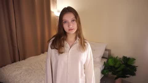 Molly online show from February 2026 05:05:02 AM