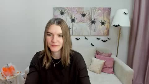 gwensmitt online show from November 2025 11:29:01 PM