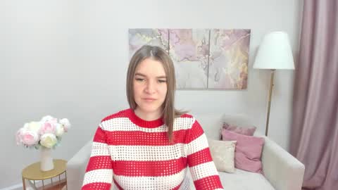 gwensmitt online show from November 2025 12:11:01 AM