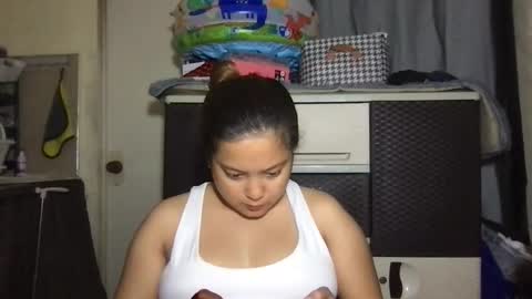 Snapshot of gwyneth2001 chatting on March 2026 11:41:01 PM Im Gwyneth From Philippines pinkheart69 online show from March 2026 11:41:01 PM