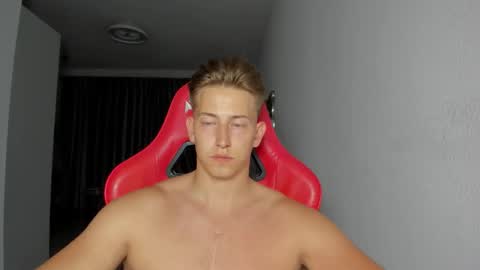 Oliver online show from October 2025 10:45:02 PM