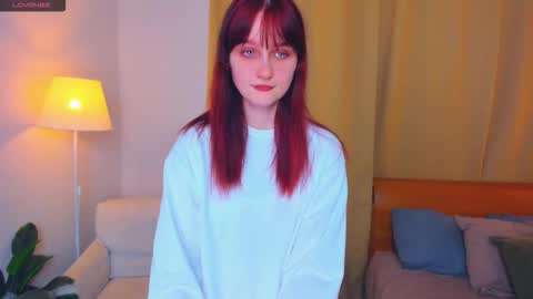 Kelly  Lilly online show from October 2025 07:27:01 PM