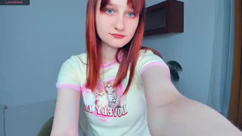 Kelly  Lilly online show from November 2025 06:39:01 PM