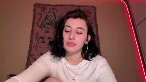 Helga online show from April 2026 05:30:01 PM