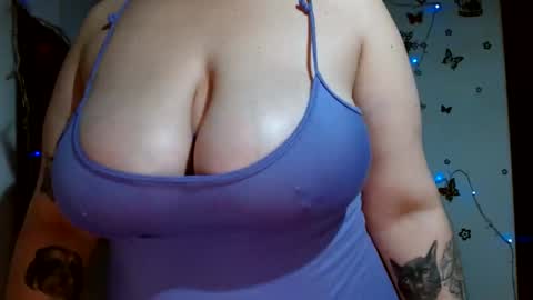 Snapshot of hada_dracanae chatting on December 2024 02:18:01 AM Hada Dracanae online show from December 2024 02:18:01 AM