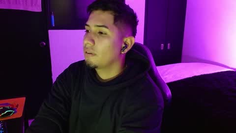 Snapshot of hades_sir chatting on January 2025 04:18:02 AM Hades Sir online show from January 2025 04:18:02 AM