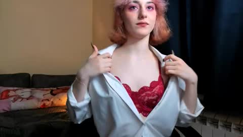 Snapshot of hadley_mills chatting on February 2026 02:58:02 PM hadley online show from February 2026 02:58:02 PM