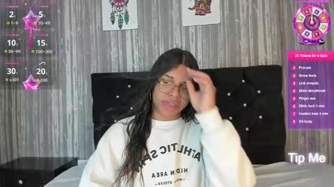 Snapshot of hailey_johnsonn chatting on September 2025 01:02:01 PM hailey_johnsonn online show from September 2025 01:02:01 PM