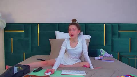 Hailey online show from July 2026 10:32:02 AM