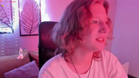 Hailey online show from November 2025 09:09:02 AM