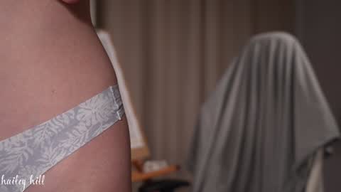 HaileyHill online show from January 2025 01:16:01 AM