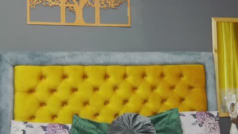 Hailey online show from February 2025 10:54:02 AM