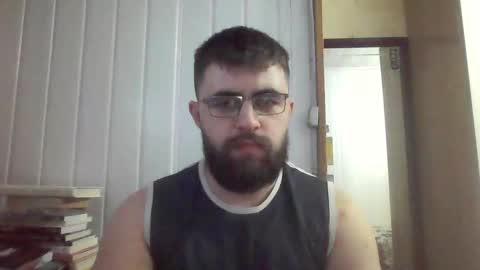 Snapshot of hairy_man_69_ chatting on December 2024 02:36:02 AM horny online show from December 2024 02:36:02 AM