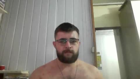 Snapshot of hairy_man_69_ chatting on January 2025 05:45:02 AM horny online show from January 2025 05:45:02 AM
