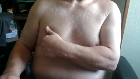 hairyarmpit_lover_1970 online show from June 2026 09:01:02 AM