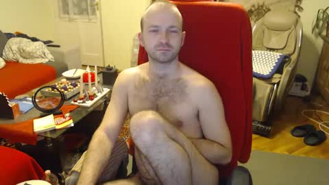 Snapshot of hairyass25yo chatting on December 2024 06:28:02 PM Puppy3 StockyDaddiesmusclebearsbeefybigmans online show from December 2024 06:28:02 PM