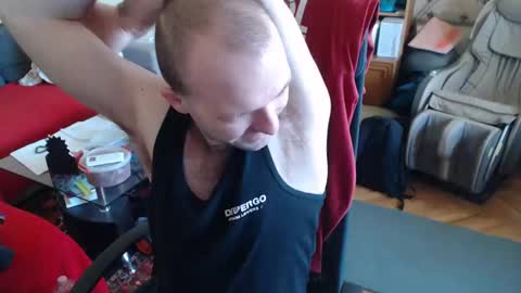 Snapshot of hairyass25yo chatting on February 2025 01:59:02 PM Puppy3 StockyDaddiesmusclebearsbeefybigmans online show from February 2025 01:59:02 PM