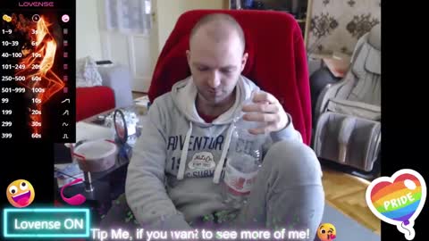 Snapshot of hairyass25yo chatting on February 2025 11:11:02 AM Puppy3 StockyDaddiesmusclebearsbeefybigmans online show from February 2025 11:11:02 AM