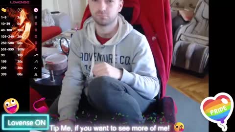 Snapshot of hairyass25yo chatting on February 2025 02:16:02 PM Puppy3 StockyDaddiesmusclebearsbeefybigmans online show from February 2025 02:16:02 PM