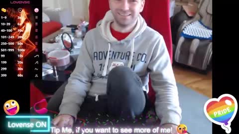 Snapshot of hairyass25yo chatting on March 2025 12:01:01 PM Puppy3 StockyDaddiesmusclebearsbeefybigmans online show from March 2025 12:01:01 PM