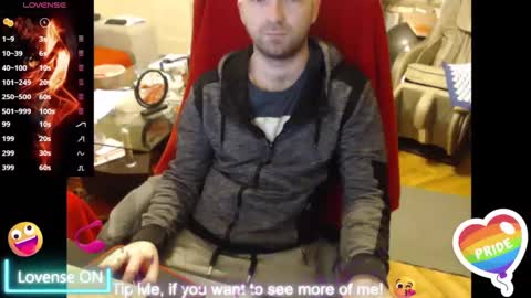 Snapshot of hairyass25yo chatting on March 2025 03:45:02 PM Puppy3 StockyDaddiesmusclebearsbeefybigmans online show from March 2025 03:45:02 PM