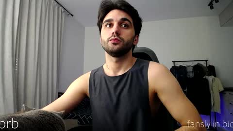 Adam online show from April 2026 09:39:33 PM