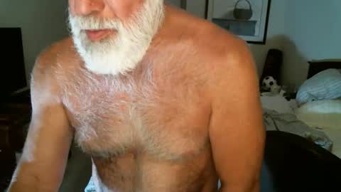 Hairy pecs online show from May 2026 07:15:01 AM