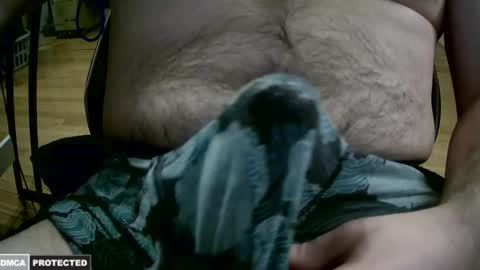 hairyuncut1705 online show from February 2026 10:30:01 PM