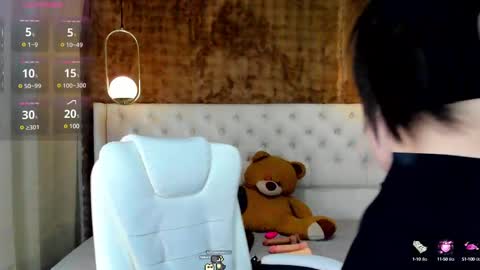 Snapshot of hakurukushka chatting on March 2025 08:21:02 PM Haku Please help me with your thumbs up its important online show from March 2025 08:21:02 PM