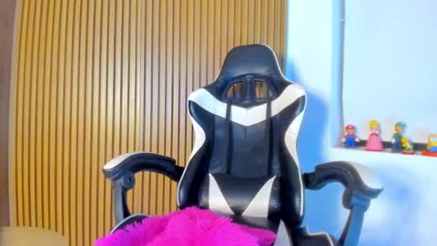 Anahis online show from October 2025 03:08:01 AM