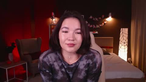 Mary online show from October 2025 02:05:01 PM