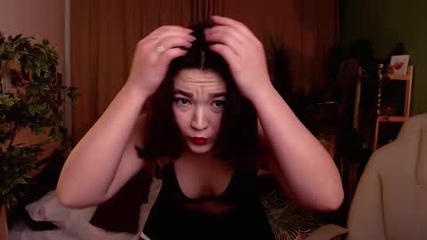 Mary online show from November 2025 02:13:01 PM