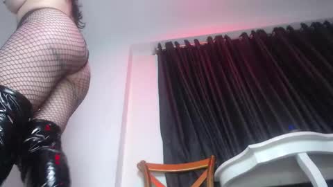 Halley Raven online show from October 2025 08:32:02 PM