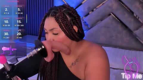 Halleyrosse online show from November 2025 04:45:02 AM