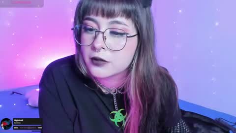 Snapshot of hallucigenia_sparza chatting on July 2026 10:09:01 PM Hallu online show from July 2026 10:09:01 PM