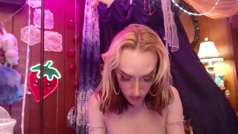 halovalentine online show from January 2026 01:09:02 AM