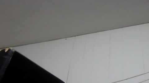 Snapshot of hamhead71 chatting on February 2025 02:15:02 AM hamhead71 online show from February 2025 02:15:02 AM