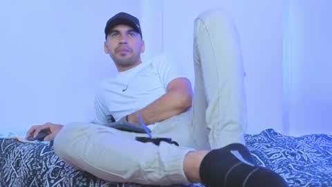 hamiltong12 online show from January 2026 03:28:01 PM