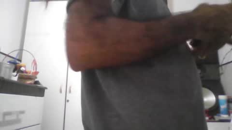Snapshot of hamonoleoso chatting on February 2026 08:40:01 AM King Of Love online show from February 2026 08:40:01 AM