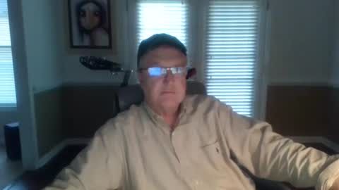 Snapshot of han63 chatting on November 2025 12:27:01 PM Han online show from November 2025 12:27:01 PM