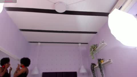 hanaahquinn online show from October 2025 11:19:01 AM